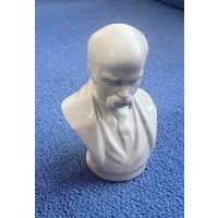 Фарфоровый бюст Тараса Шевченко  ПЗХК Полонное. Целый.