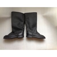 Сапожки кирзачи