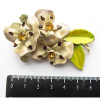 Все лоты с рубля.Старая брошь цветы 30-е-40-е г.г.