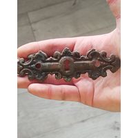 Старинная замочная накладка,бронза