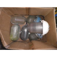 Светильники разные 5 шт.+стекло времён СССР.С рубля.