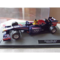 Модель автомобиля 1-43 Фомула 1 Formula 1 F1 Red Bull RB9 2013 Sebastian Vettel В комплекте модель, бокс, журнал Состояние модель как новая журнал отличное