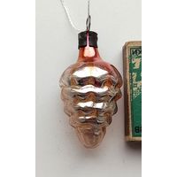 Ёлочная игрушка. Ж-50.