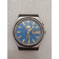 Все лоты с 1р.Часы ориент тикают