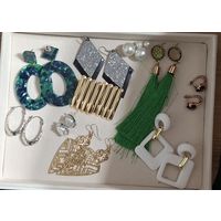 Бижутерия (серьги)