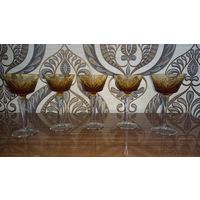 Хрустальные фужеры.