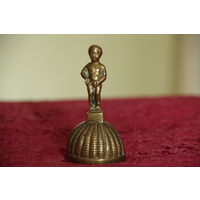 Колокольчик латунный  ( диаметр 4 см , высота 8 см )