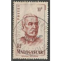 Французский Мадагаскар. Генерал Ж.Дюшен. 1946г. Mi#402.