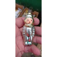 РЕДКАЯ ЁЛОЧНАЯ ИГРУШКА СССР КОСМОНАВТ КАТАЛОГ СОСТОЯНИЕ ! НА  ФОТО . ОРИГИНАЛ  .  Распродажа Коллекции !!! . Экспресс  Аукцион  не с рубля без МПЦ и прочего 3 ДНЯ  .Много лотов в продаже .