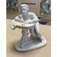 Статуэтка Фарфоровая Юный Пушкин . ЛФЗ