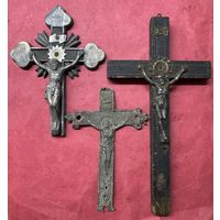 Распятия.цена за все.