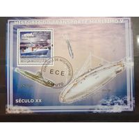 Мозамбик. 2009 год. История кораблестроения. Блок (471)