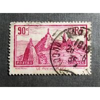 Марка Франция 1933 год Ле-Пюи-ан-Веле