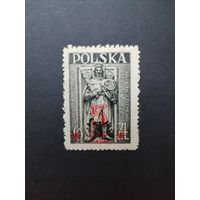 Польша 1947 Марка Mi.442 с надпечаткой в 1947 году "5 Zl" посвященная "Архитектурные памятники Польши" (чистая**) Mi.454 каталог 1.00 евро
