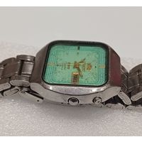 Все лоты с 1р.Ориент часы тикают