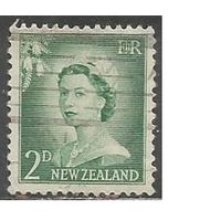 Новая Зеландия. Королева Елизавета II. 1955г. Mi#356.