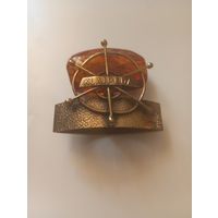 Сувенир из СССР.Клайпеда.Янтарь.