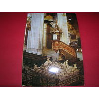 Чехия Прага Королевский мавзолей чистая