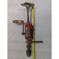 Ручная дрель с упором