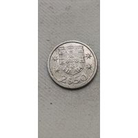 Португалия 2.50 эскудо 1983