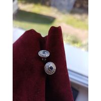Серьги из белого золота (585 зубр) с бриллиантами и сапфирами