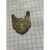 Старинный серебряный ременной наконечник в позолоте