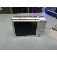 Цифровой фотоаппарат  Nikon