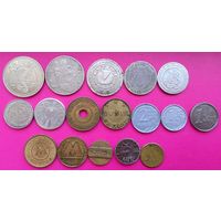 Жетоны разные 17 штук