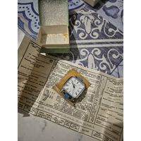 Часы ракета. Новые. С 1 рубля. Читаем описание.