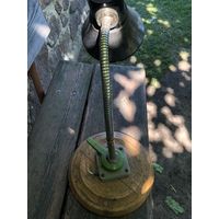 Лампа настольная вращающаяся