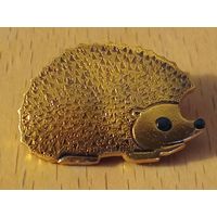 Ёжик. Значок - брошь. Клеймо ЛЮМ