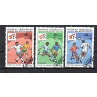 Чемпионат мира по футболу в Испании Мадагаскар 1982 год серия из  3-х марок