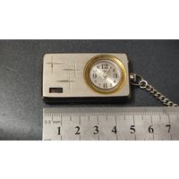 Часы будильник Луч.СССР.Знак качества.