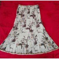 Красивая юбочка пр-ва Италия, 100%хлопок,на подкладке, легкая в уходе, длнна66-67,талия70-71,молния сбоку.6