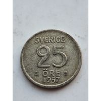 25 эре 1957 года Швеция. Серебро 400. Монета не чищена. 45404