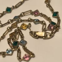 Нежное колье с кристаллами безель. Позолота.