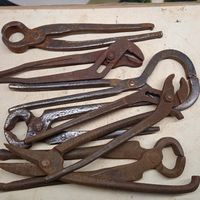 Клещи старинные из кузни.