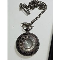 Кварцевые  карманные часы . С рубля