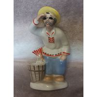 Статуэтка. Рыбак.