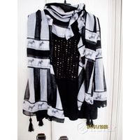 Три легких качественных шарфа