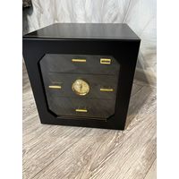 Хьюмидор Adorini Новый ящик для сигар