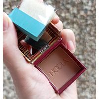 Бронзер Benefit Hoola 4 gr с кистью в комплекте