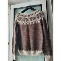 Свитер и ветровка