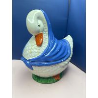 Керамическая супница Жаровня в форме гуся