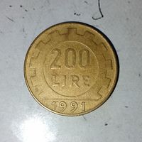 200 лир 1991 года Италия. Итальянская Республика. Родная патина!