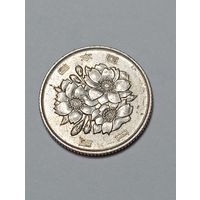 Япония 100 йен 1985 года .