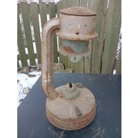 Керосиновая лампа .