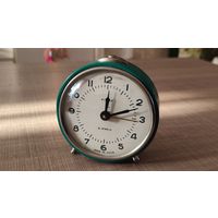 Часы будильник Витязь, 200 лотов с 1 рубля,5 дней!