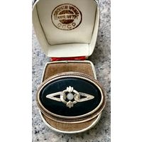 Брошь. Брошь в ремонт.