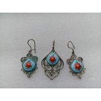 Кулон, сережки